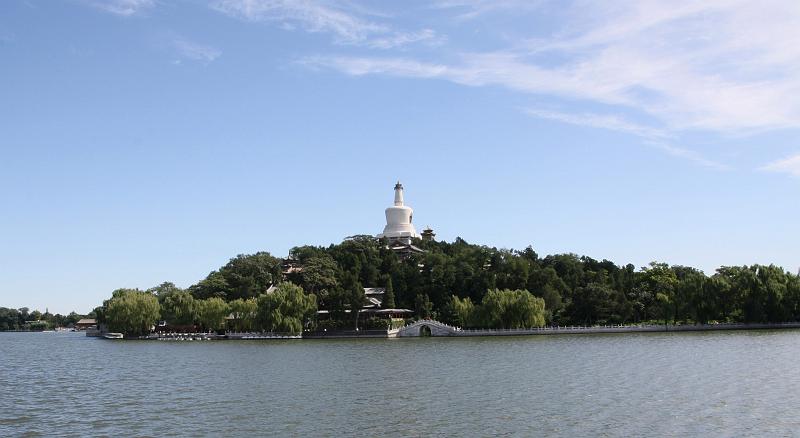 Beihai_Park_2.jpg