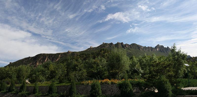 Tower_01_Pano.jpg - The Great Wall (at Simatai): How we saw the wall when we arrived...