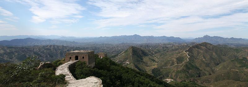 Tower_02_Pano.jpg - The Great Wall (at Simatai): A few hours later after we climed hunderts of stairs up the wall. What a beautiful view. The small line that goes endless is the wall...